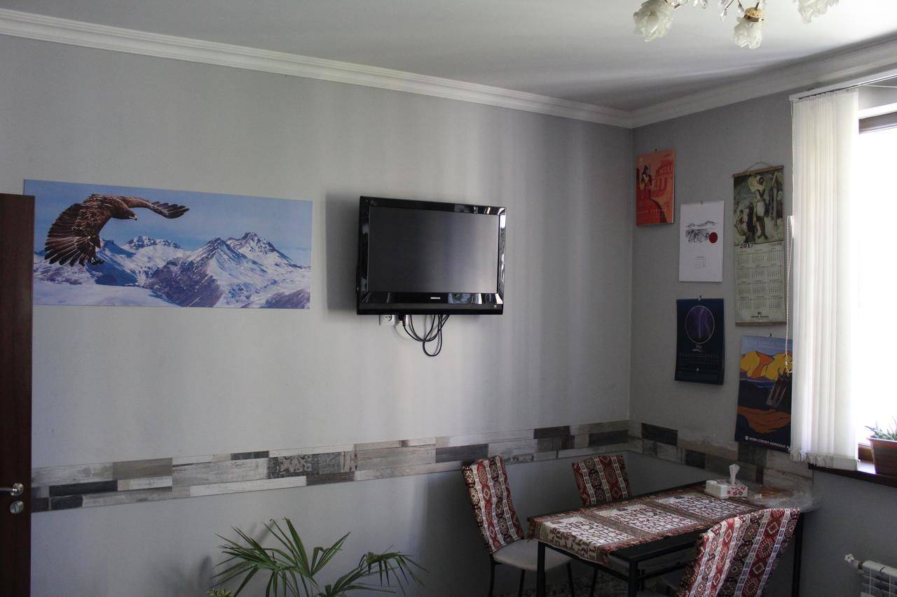 Фото  Arm Hostel Ереван 11